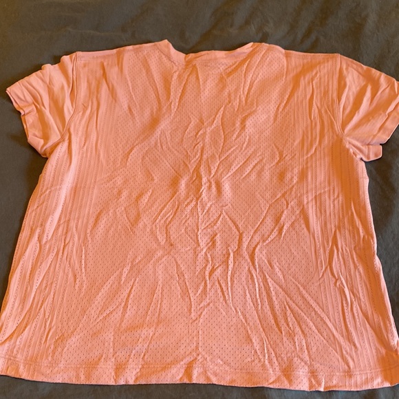 Lululemon Train to be Pink Short Sleeve Breeze 8 - Picture 5 of 5